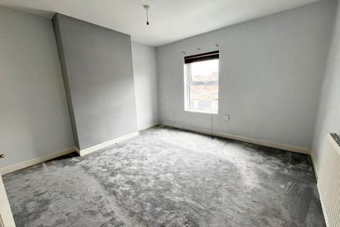 2 bedroom terraced house to rent, Regent Street, Sandiacre, NG10 5AU
