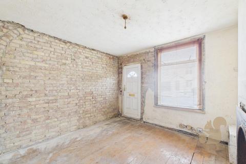 3 bedroom terraced house for sale, Greenstead Road, Colchester