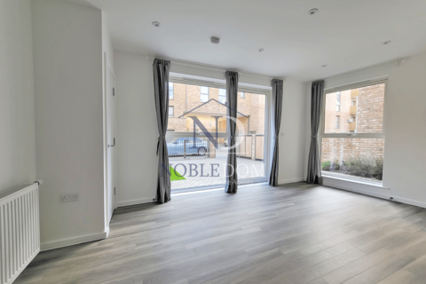 undefined, Selbourne Avenue, TW3