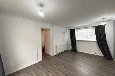 3 bedroom terraced house for sale, Mildmay Road, Stevenage