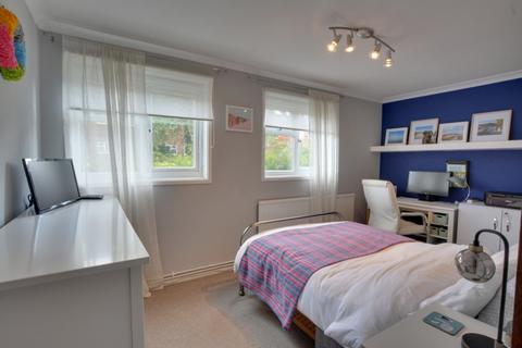 undefined, Britten Close, Bewbush, RH11