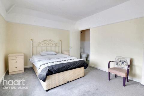 3 bedroom end of terrace house for sale, Tivoli Road, London