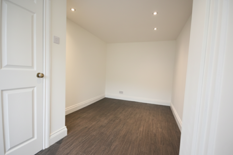 undefined, Tintern Avenue, Whitefield, M45 8WY