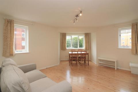 2 bedroom apartment to rent, Telegraph Place, London, E14
