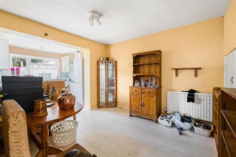 3 bedroom semi-detached house for sale, Rylstone Way, Saffron Walden CB11