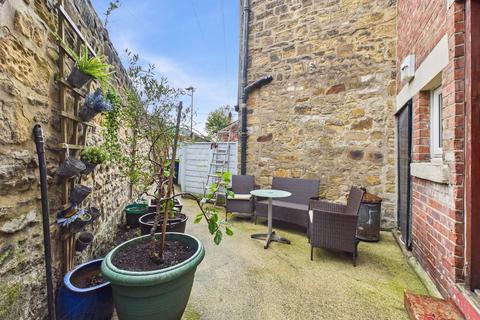 3 bedroom end of terrace house for sale, Beaconsfield Road, Gateshead, NE9 5EU