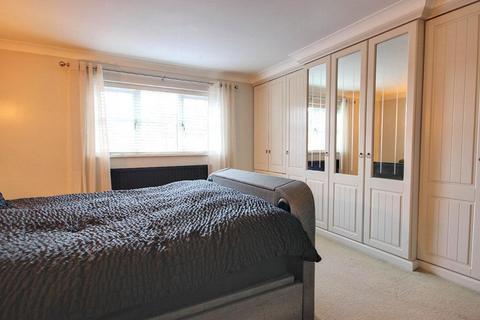 6 bedroom detached house for sale, Brooklands, Hull