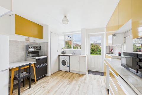 3 bedroom terraced house for sale, Andrews Road, Horsham RH13