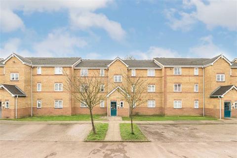 2 bedroom flat to rent, Kingweston Close, London NW2