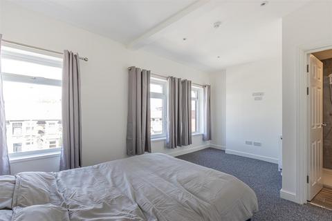 undefined, Penarth Road, Cardiff CF11