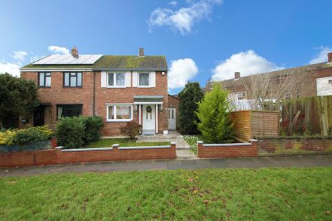 2 bedroom semi-detached house for sale, Alice Gardens, Kettering, NN16