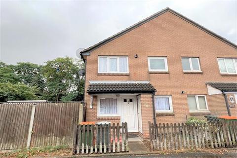 1 bedroom house to rent, York Close, E6