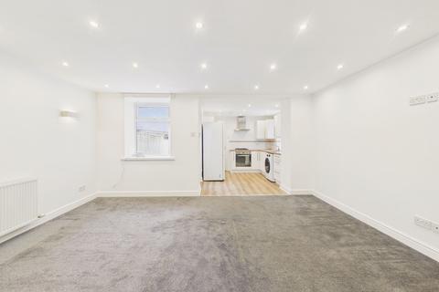undefined, Egremont Gardens, Gateshead, NE9