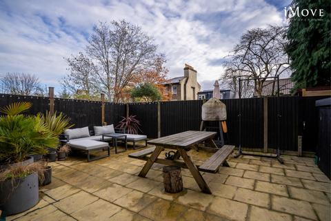 2 bedroom flat for sale, 33 Cintra Park, London SE19
