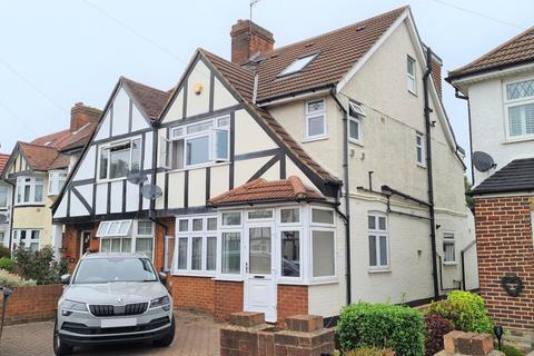 undefined, Central Avenue, Hounslow, TW3