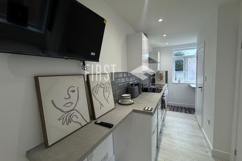 undefined, Knighton Fields Road East, Leicester LE2