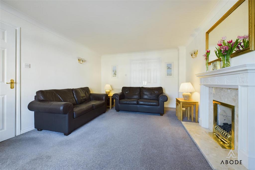 CAM03473 G0-PR0261-STILL035.jpg