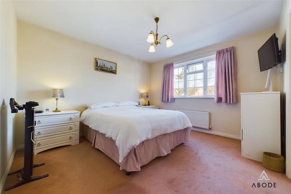 CAM03473 G0-PR0261-STILL001.jpg