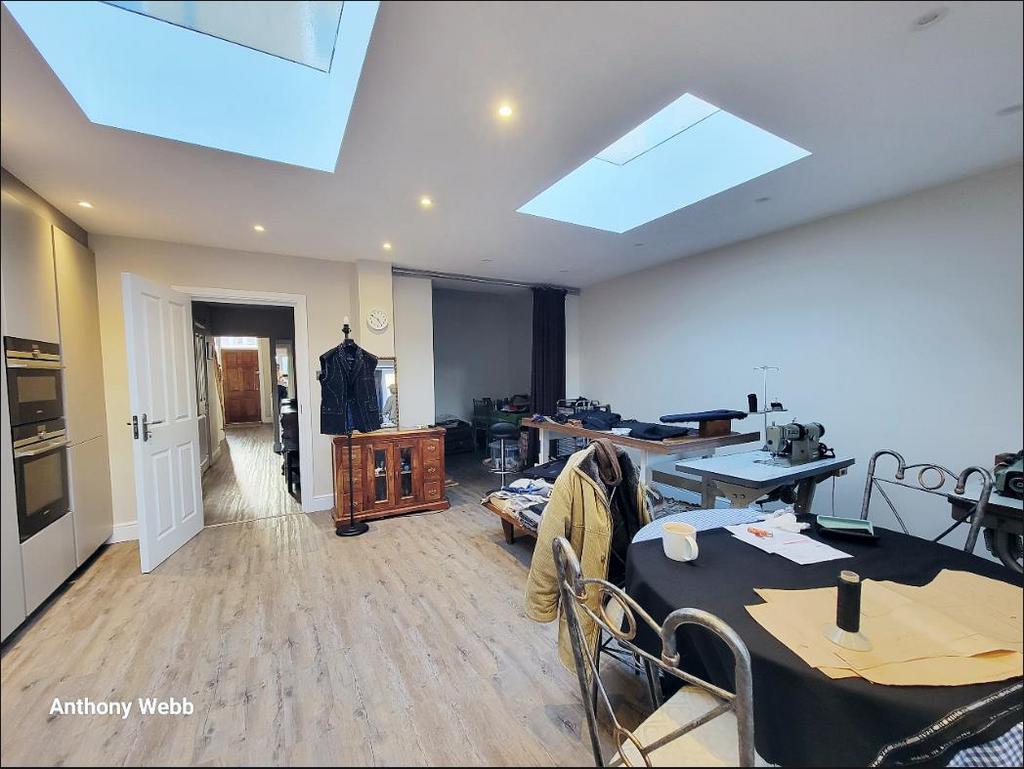 Kitchen living area