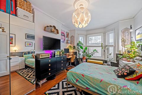 Studio for sale, Maybury Road, Woking, Surrey