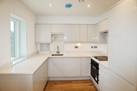2 bedroom apartment to rent, Bickley Park Road, Bickley, Bromley