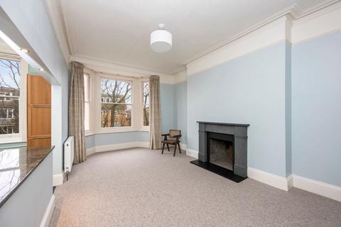 3 bedroom flat for sale, Holland Road, Hove, BN3