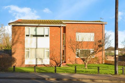 2 bedroom ground floor flat for sale, Upper Bognor Road, Bognor Regis, PO21 1JH