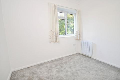 2 bedroom ground floor flat for sale, Upper Bognor Road, Bognor Regis, PO21 1JH