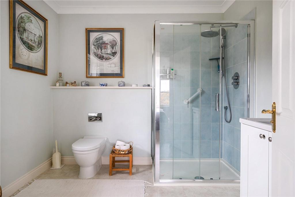 Ensuite