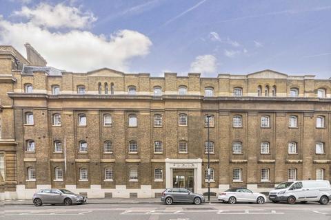 St. John Street, London EC1V