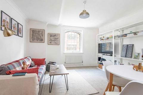 1 bedroom flat to rent, St. John Street, London EC1V