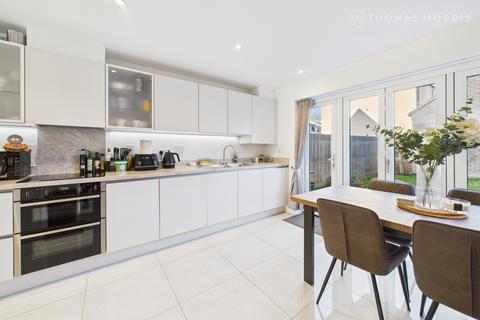 3 bedroom semi-detached house for sale, Wharf Mews, Bedfordshire SG18