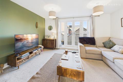 3 bedroom semi-detached house for sale, Wharf Mews, Bedfordshire SG18
