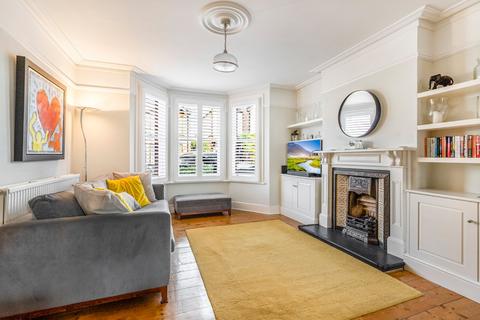 4 bedroom semi-detached house for sale, Carlisle Avenue, Hertfordshire AL3