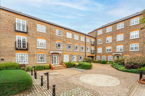 2 bedroom apartment for sale, Milliners Court, St. Albans AL1