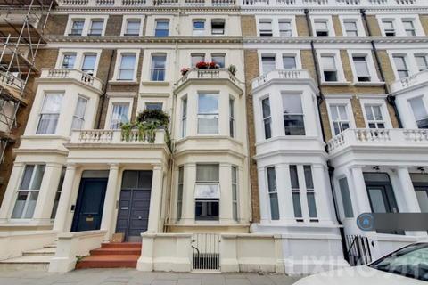 3 bedroom apartment to rent, Penywern Rd, London, SW5