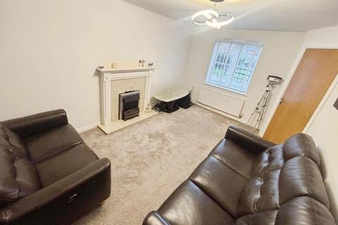 2 bedroom house to rent, Rogerson Road, Fradley, WS13 8PE