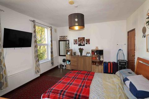 2 bedroom flat to rent, Sydenham Road, Sydenham