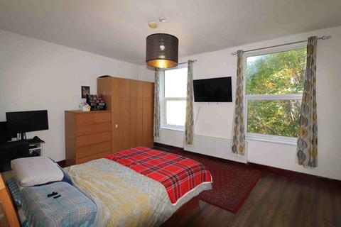 2 bedroom flat to rent, Sydenham Road, Sydenham