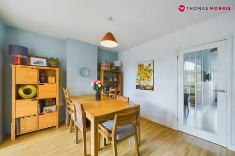 4 bedroom end of terrace house for sale, Mill Hill Road, St. Neots PE19