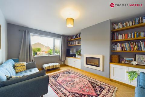 4 bedroom end of terrace house for sale, Mill Hill Road, St. Neots PE19