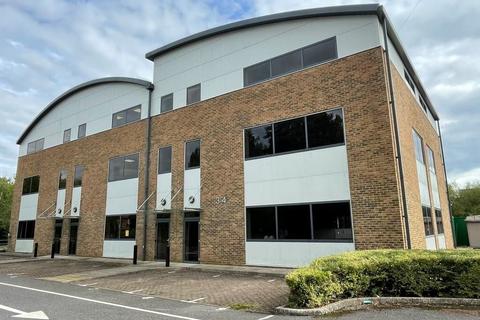 Office to rent - The Courtyard Wooburn Green HP10 0DG