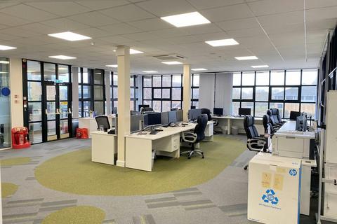 Office to rent, Parsons Green St Ives PE27 4WY