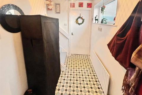 3 bedroom semi-detached house for sale, Harwood Avenue, Burton-on-Trent DE14