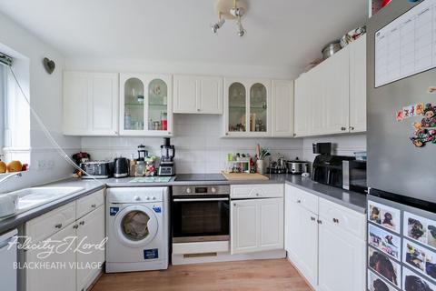 3 bedroom terraced house for sale, Elizabeth Fry Place, London