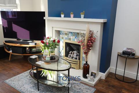 3 bedroom semi-detached house for sale, Wallows Wood, Dudley DY3