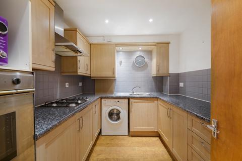 2 bedroom apartment for sale, Poplar High Street, London, E14