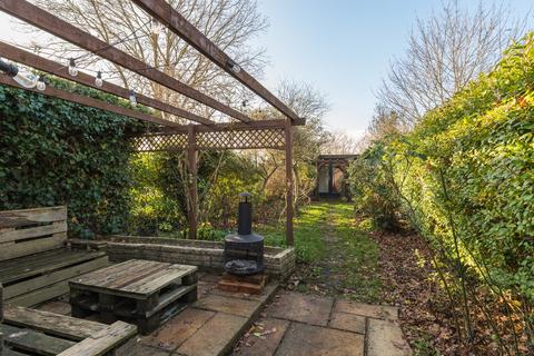 2 bedroom cottage for sale, Wilstead Road, Elstow, Bedford, MK42