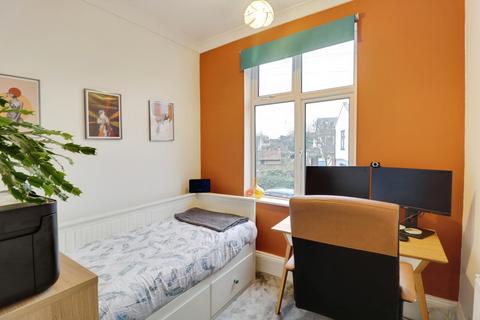 undefined, Southborough Drive, Westcliff-on-sea, SS0