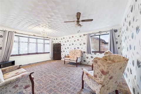 3 bedroom bungalow for sale, Beeching Drive, Suffolk NR32